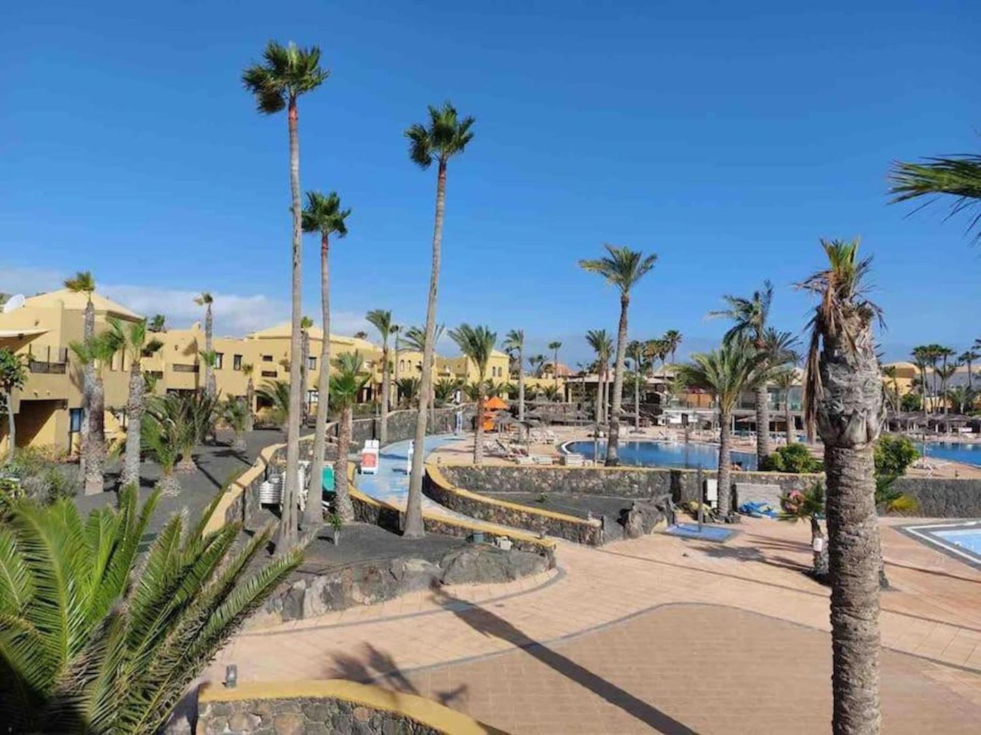 B-Rent Casa Angela Pool View Appartement Corralejo Buitenkant foto