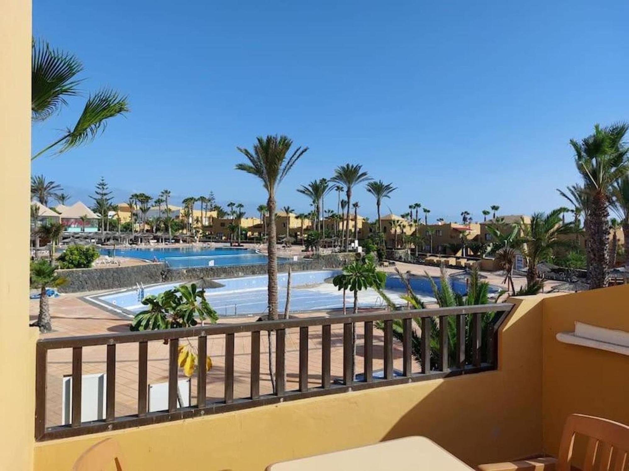 B-Rent Casa Angela Pool View Appartement Corralejo Buitenkant foto