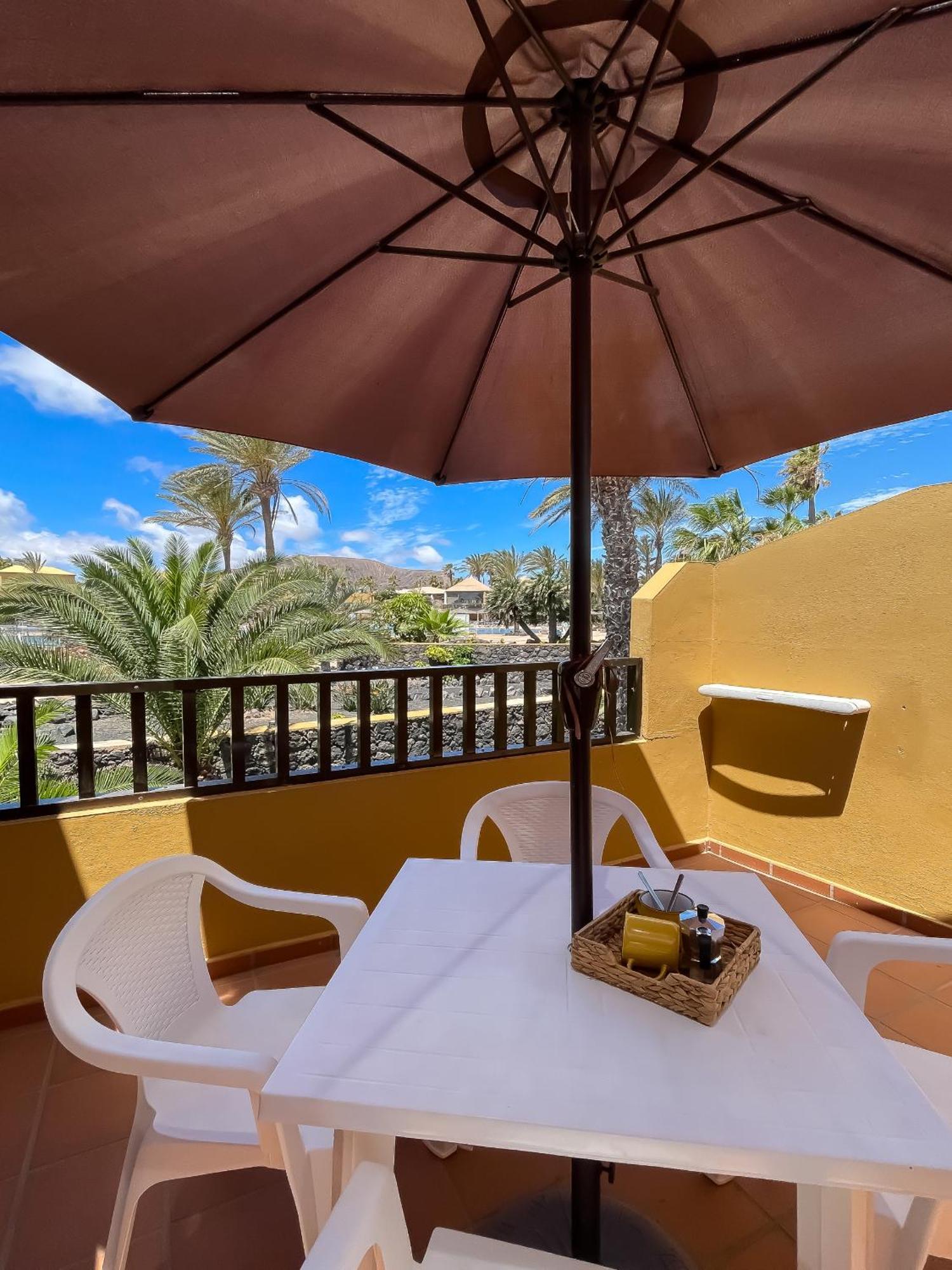 B-Rent Casa Angela Pool View Appartement Corralejo Buitenkant foto